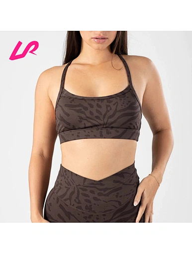Cover up in style with our sports bra leopard print. Designed for comfort and support, it's a must-have for any workout wardrobe. Shop now and stay ahead of the trend.